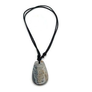 Unisex Jaguar Stone Necklace from the Chavín culture